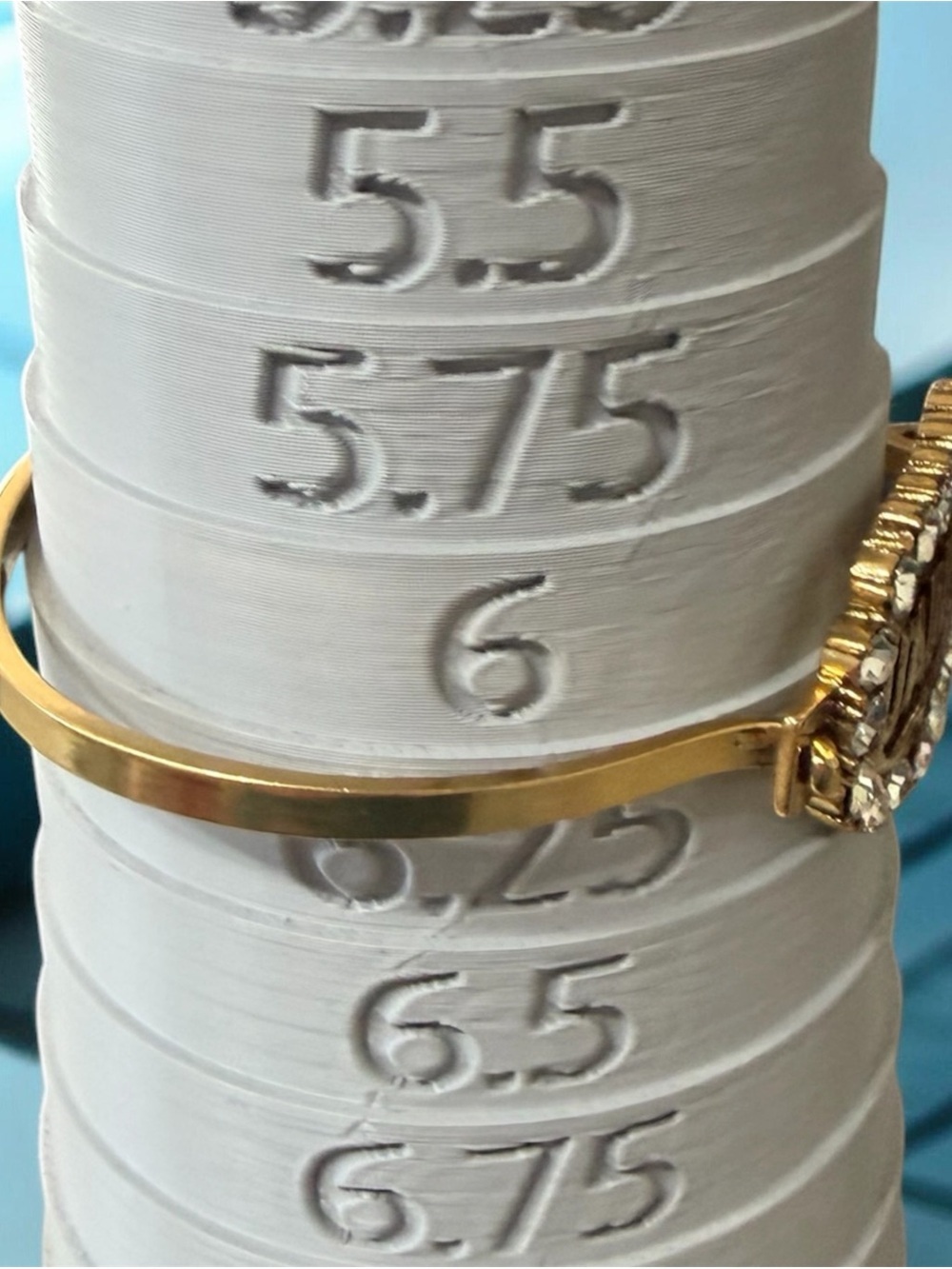 SIGNED-RETIRED-Christian Dior J’ADIOR Crystal Plaque Bangle/Cuff Gold-Tone - Picture 7 of 9